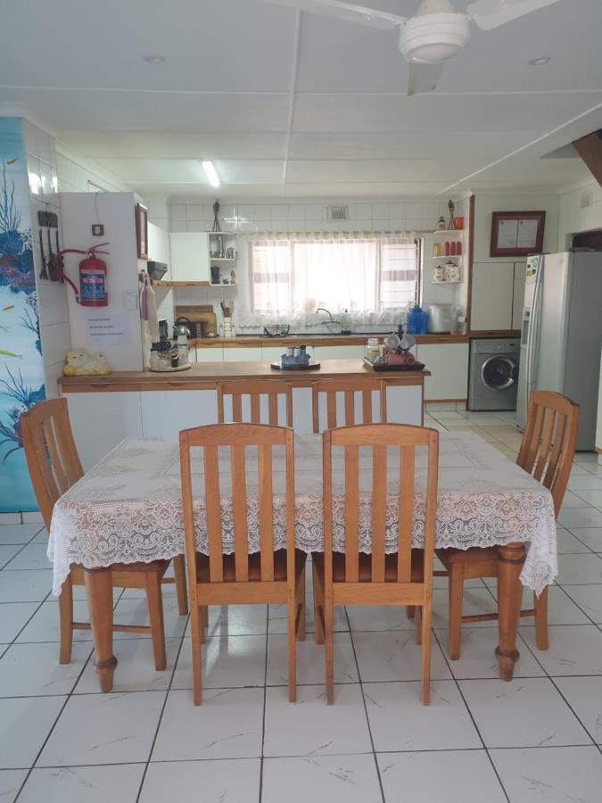Deep Blue Guest House Amanzimtoti Εξωτερικό φωτογραφία
