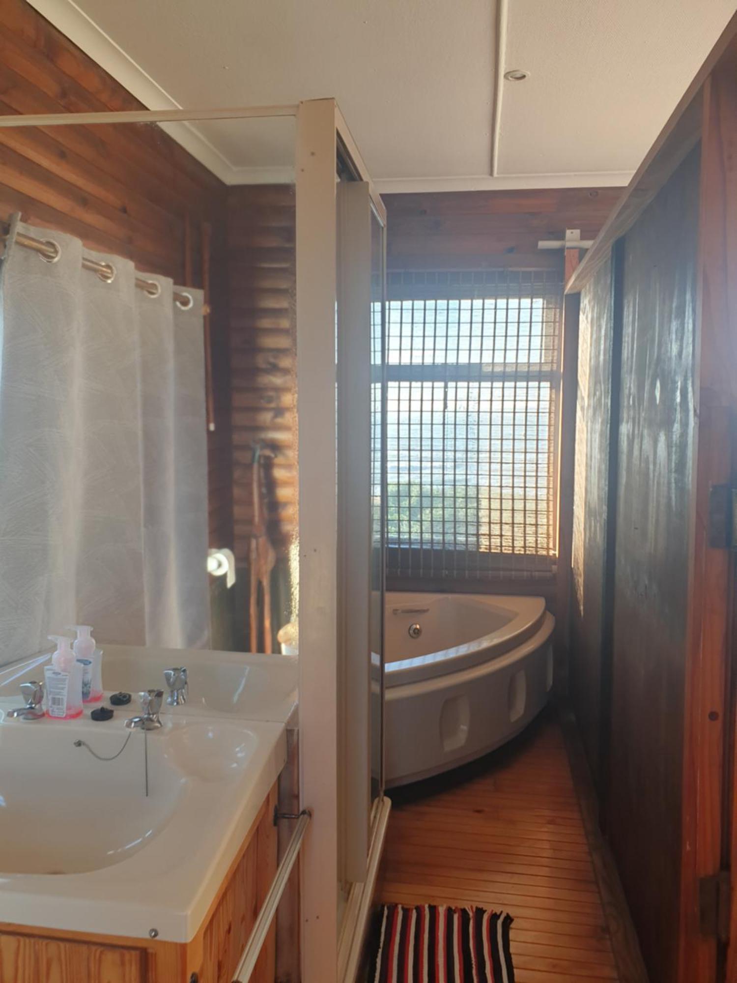 Deep Blue Guest House Amanzimtoti Εξωτερικό φωτογραφία
